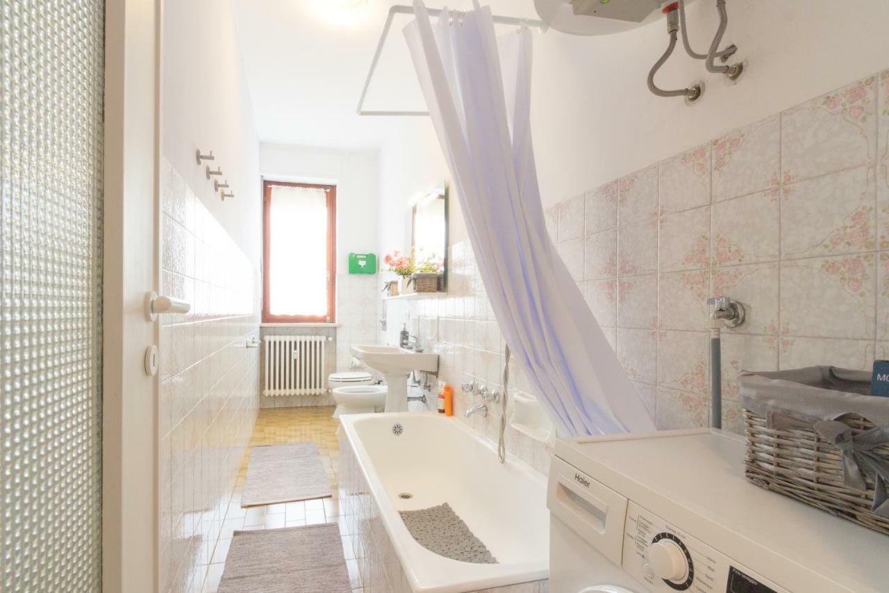 Bilocale Centro Biella Apartamento Exterior foto